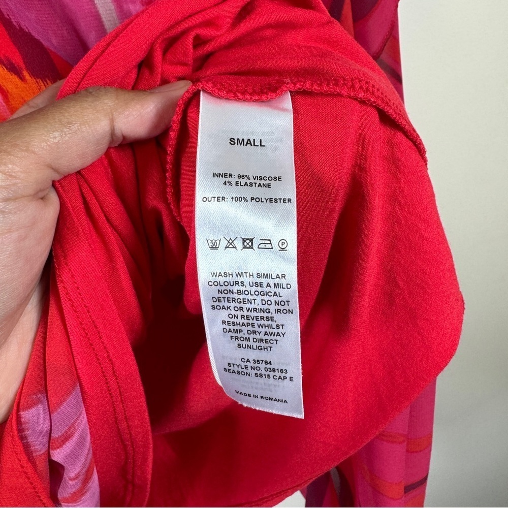 Colebrooke by Windsmoor Red Floral Stripe Poncho Blouse Size Small Sheer Overlay - Picture 9 of 12